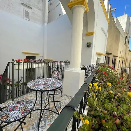 Donna Grazia Relais Πανσιόν 4*