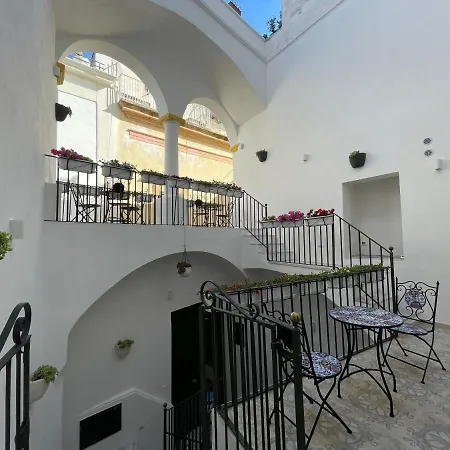 Donna Grazia Relais גאליפולי